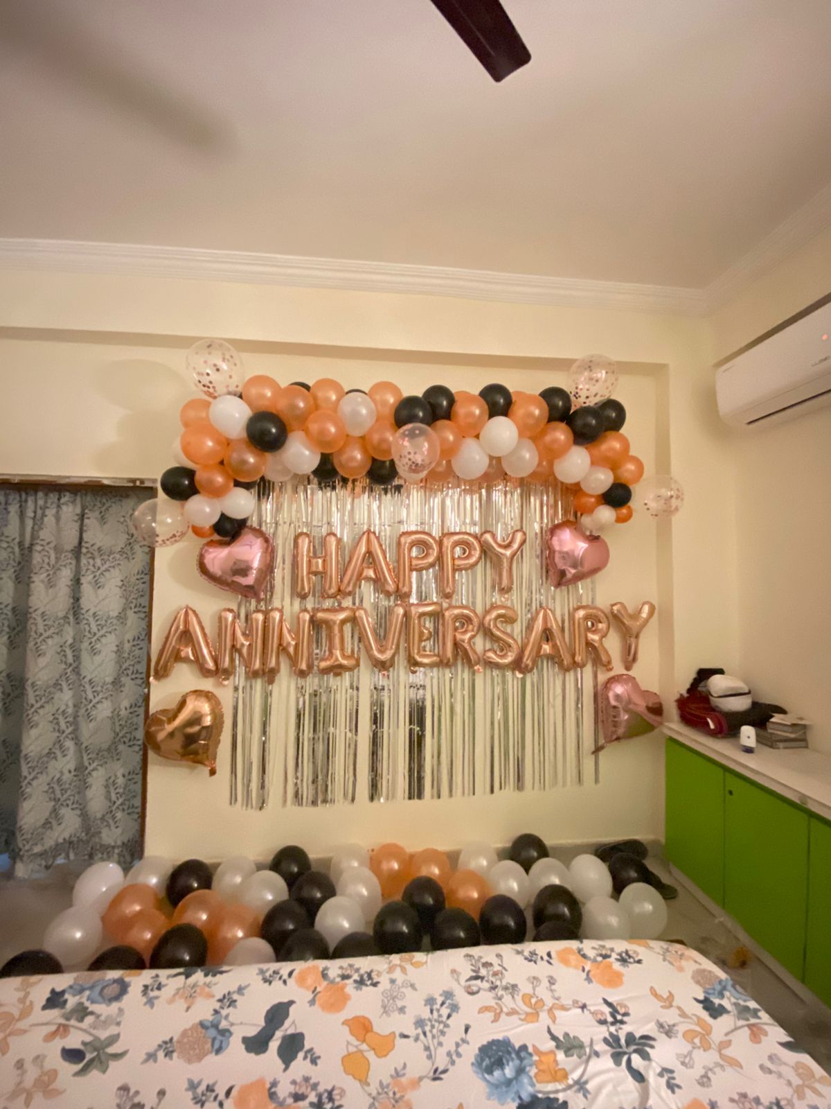 Anniversary decor at home
